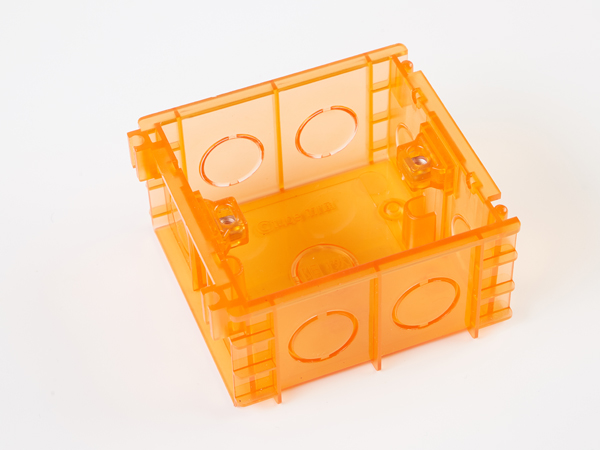 PVC透明86自扣无缝底盒