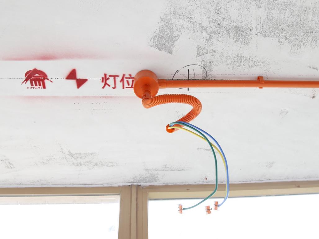 波纹管在狭小空间布线中，有哪些应用技巧？
