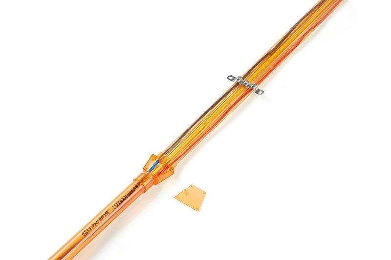 1X1A8005-2