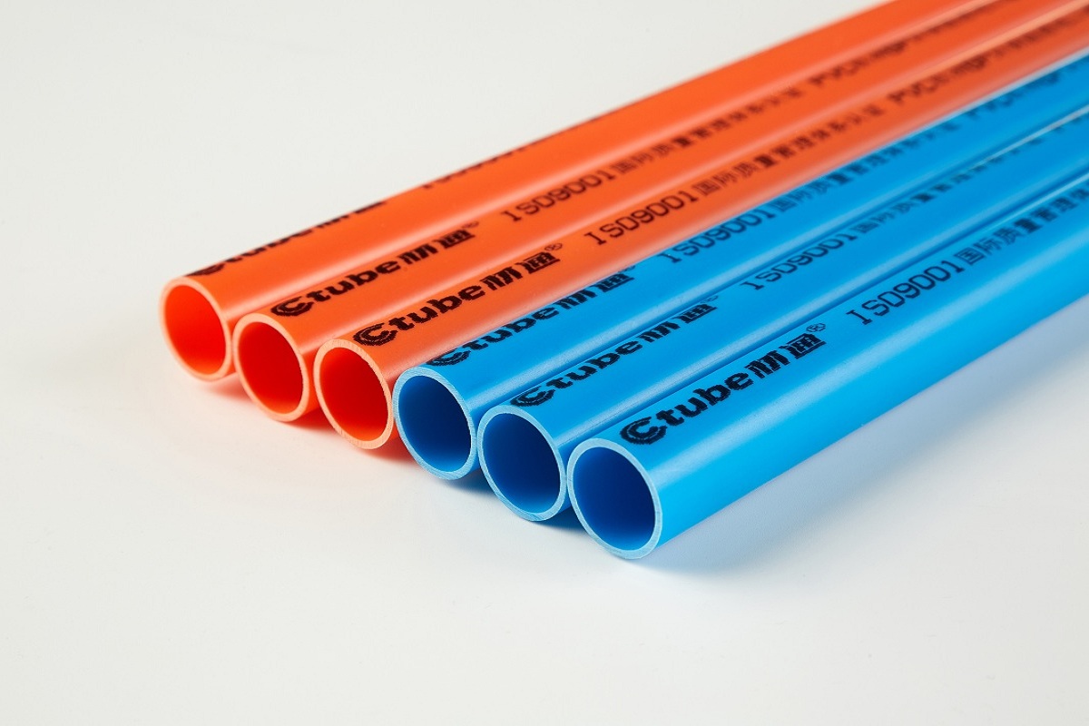 红蓝双色PVC穿线管——“护”电到家-材通管业